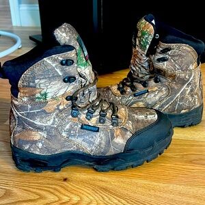 Itasca waterproof men’s boots